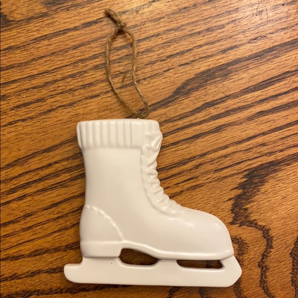 Kohls White Ice Skate ⛸ Boot Xmas Christmas Holiday Ornament Decor